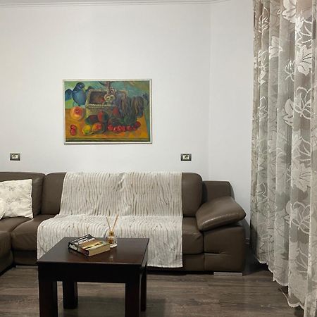 Main Apartment Tirana Exterior foto