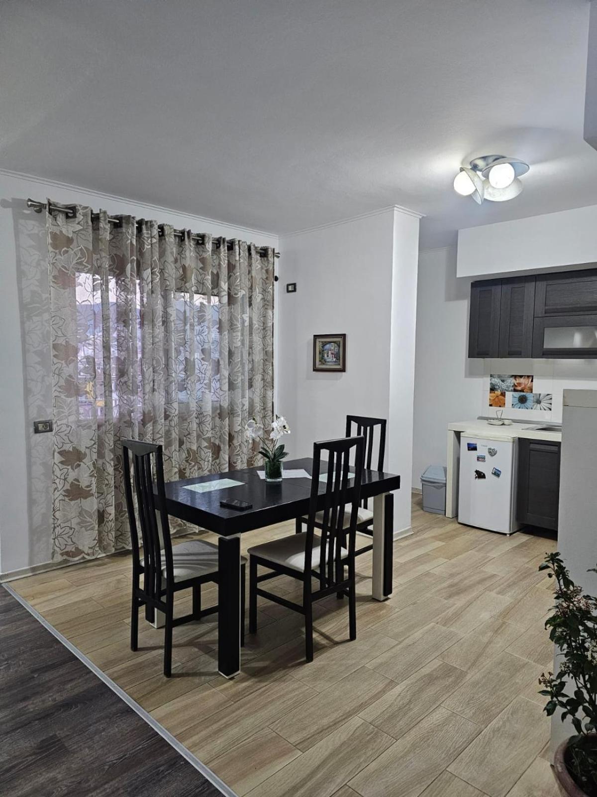 Main Apartment Tirana Exterior foto